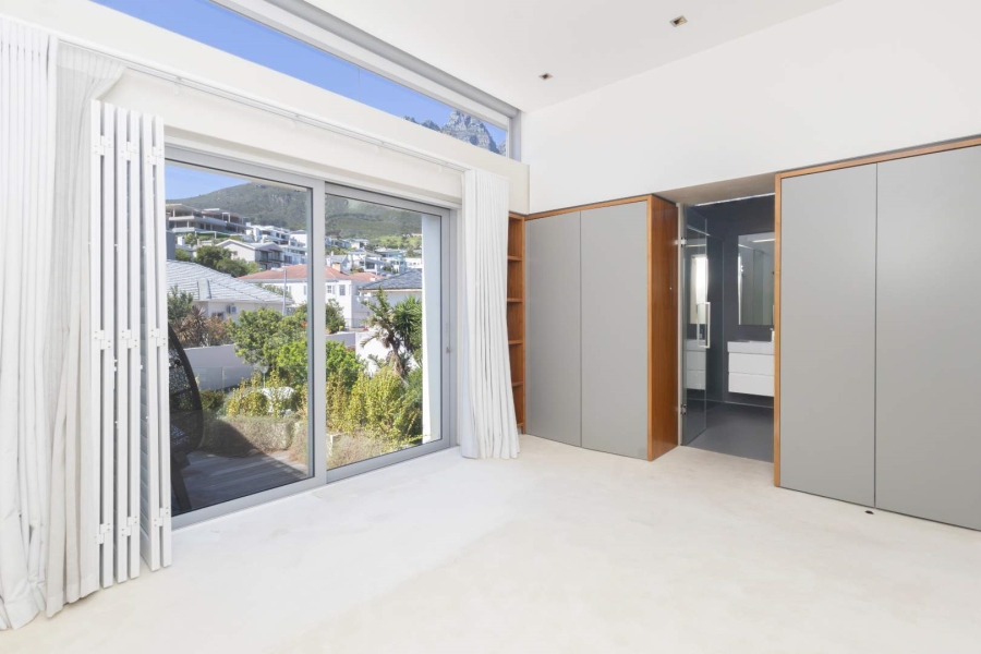 To Let 3 Bedroom Property for Rent in Camps Bay Western Cape